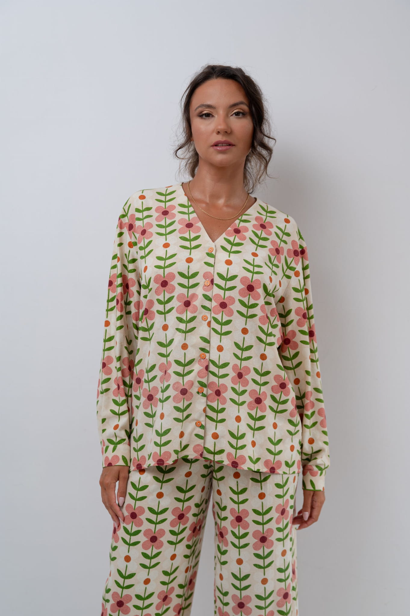 Jedwabna koszula w kwiaty w stylu boho, NOELIA_3.jpg